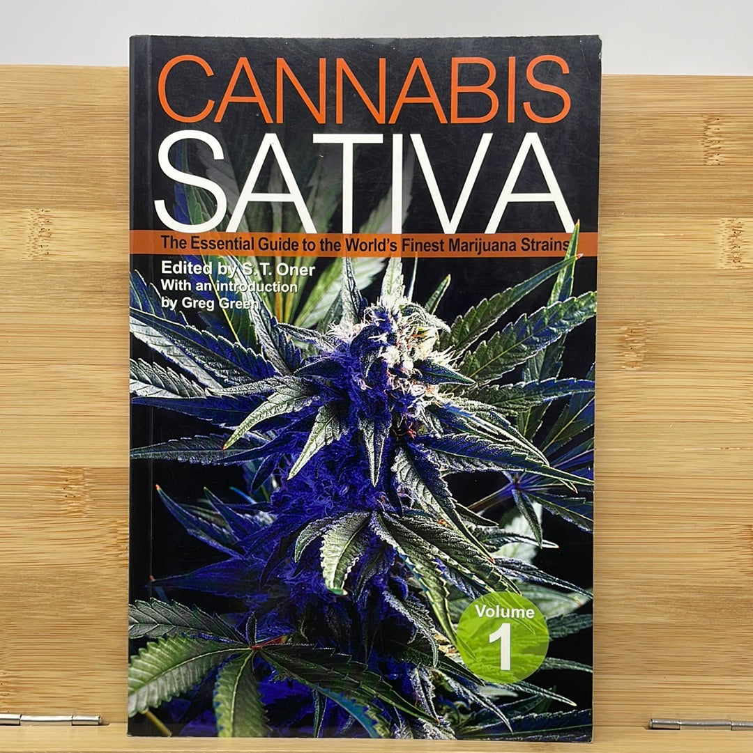 Cannabis sativa essential guide to the worlds finest marijuana strains by Greg Green