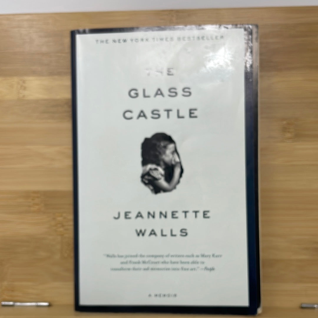 The glass castle by Jeannette walls